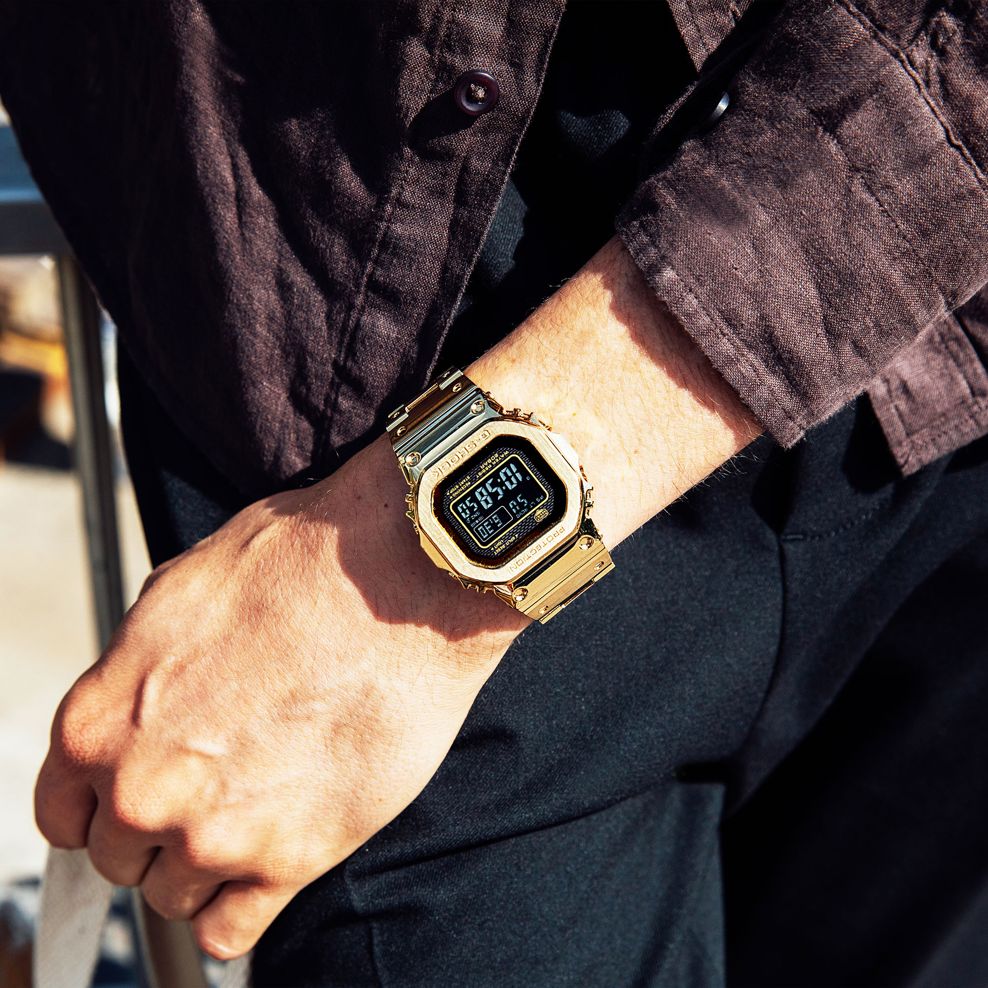 佩戴 GMW-B5000GD-9 的图片