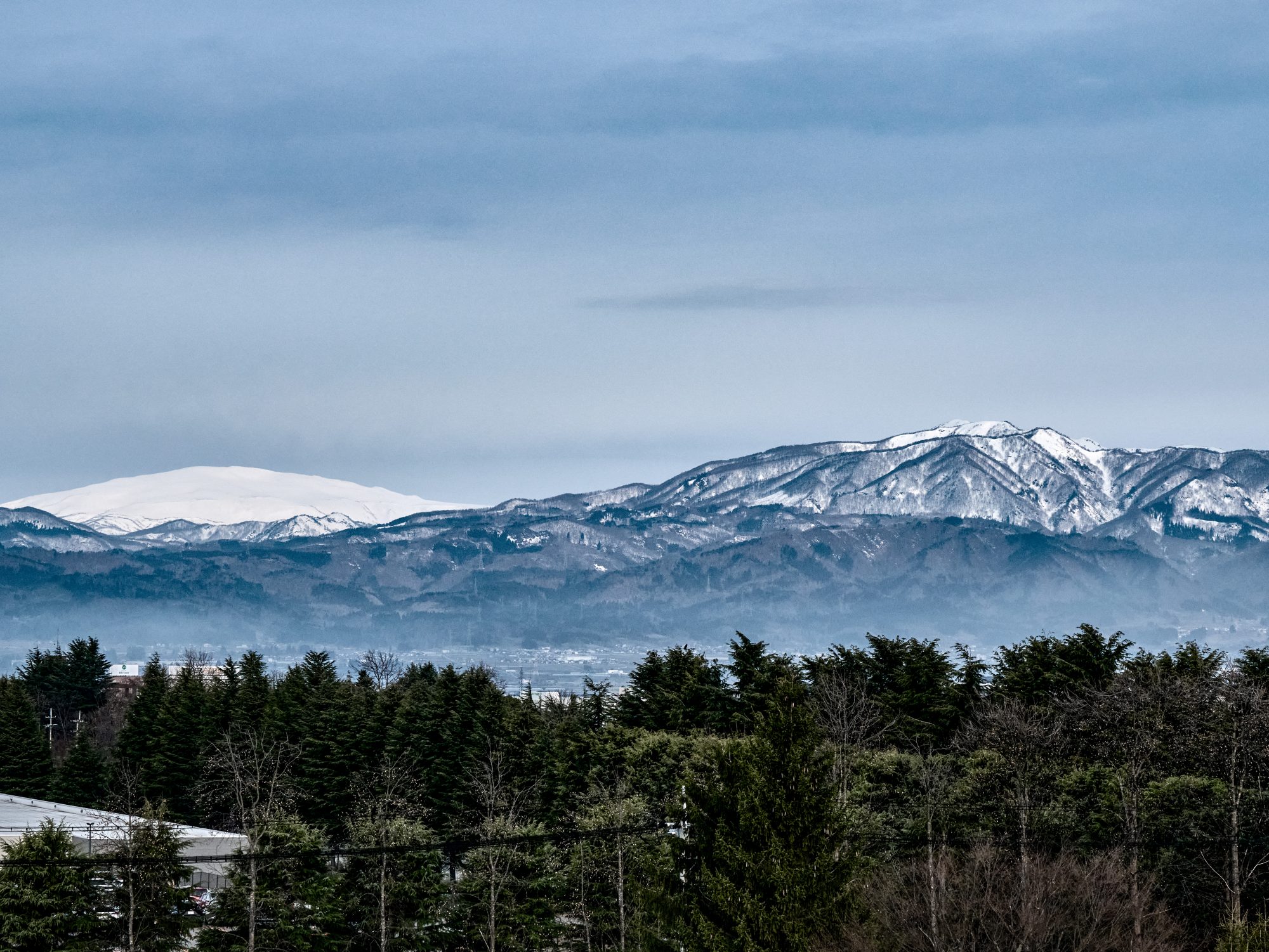 介绍卡西欧山形工厂，旗舰产品 G-SHOCK 系列的工艺中心