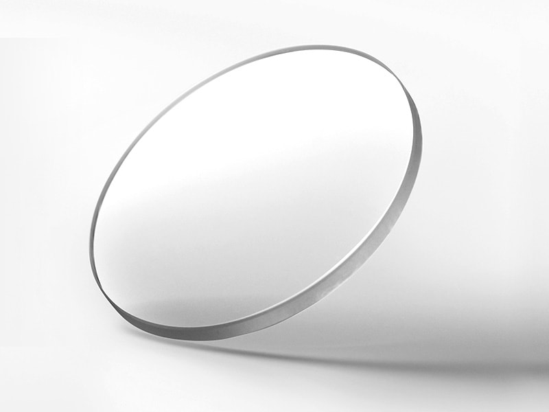 耐刮擦、高透明度的蓝宝石水晶镜面